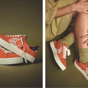 Cariuma Women's Vibrant Orange Sneakers